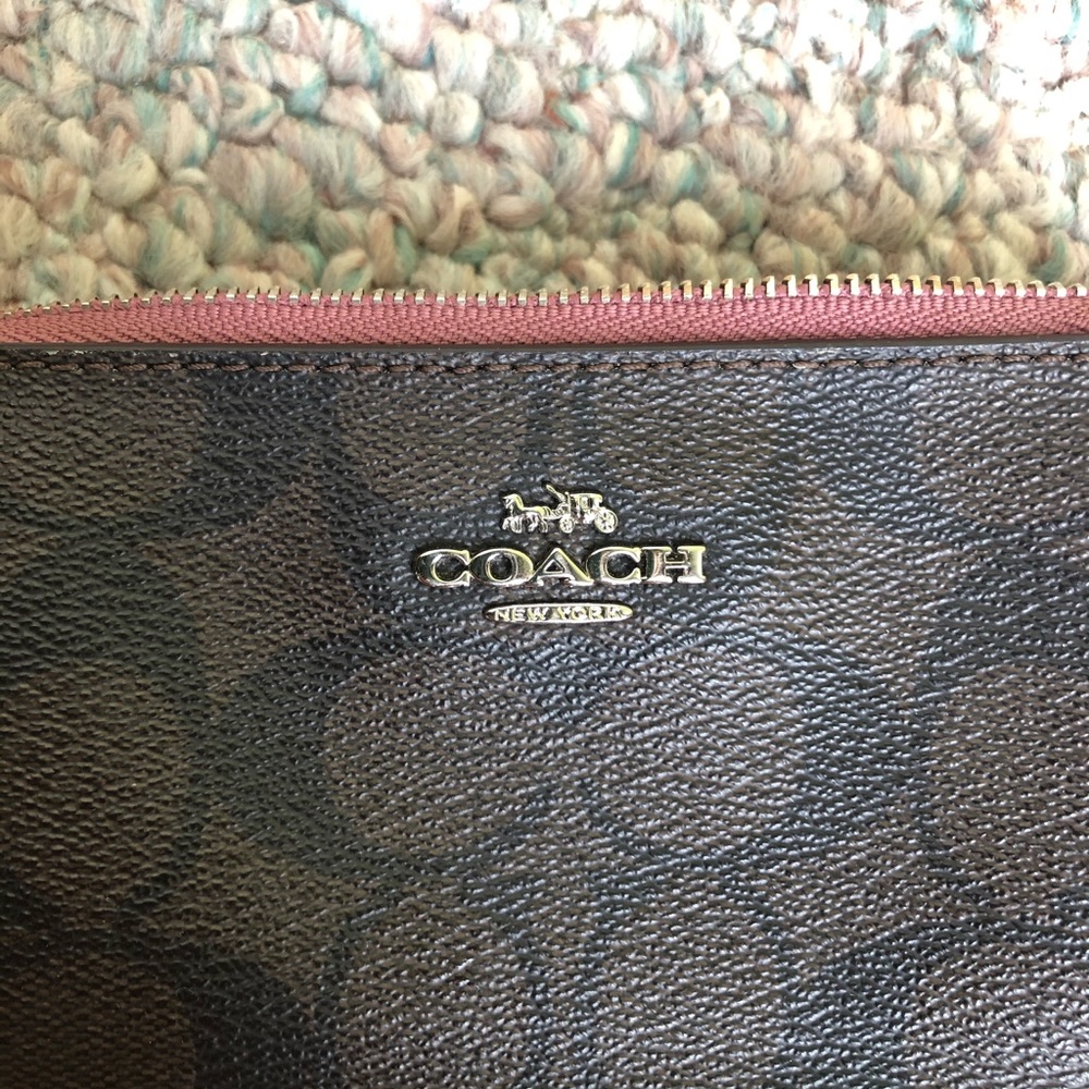 COACH brown and pink wristlet clutch wallet - Picture 5 of 6